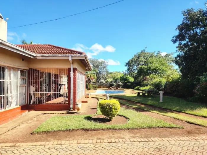 4 Bedroom House to Rent in Mount Pleasant