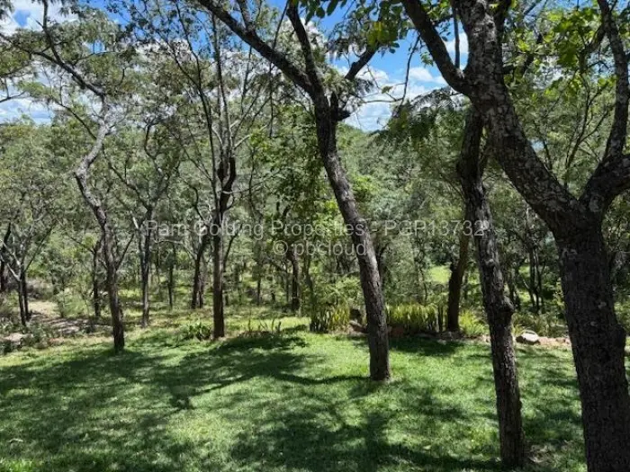 3 Bedroom House for Sale in Mazvikadei, Mazvikadei