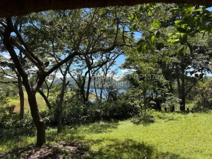 3 Bedroom House for Sale in Mazvikadei, Mazvikadei