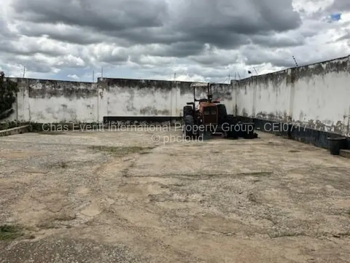 6 Bedroom House for Sale in Bloomingdale, Harare