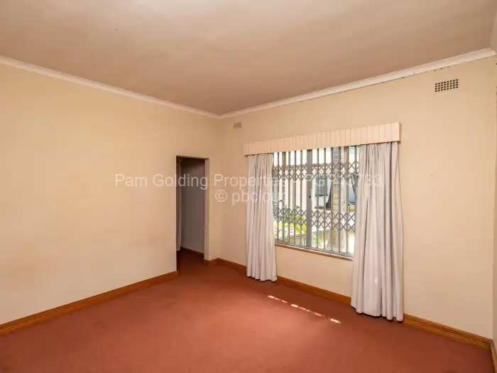 5 Bedroom House for Sale in Colne Valley, Harare