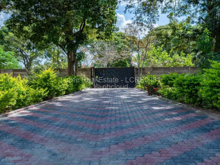 3 Bedroom House for Sale in Waterfalls, Harare