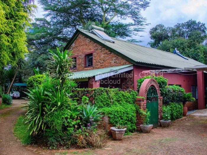 3 Bedroom House for Sale in Pomona, Harare