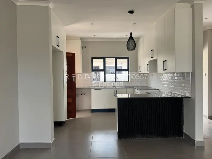 Townhouse/Cluster for Sale in Hopeville, Bulawayo