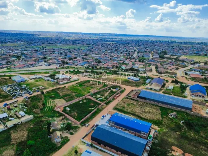 Industrial Stand for Sale in Ruwa, Ruwa