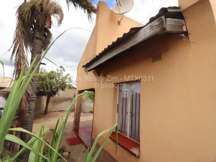 3 Bedroom House for Sale in Ruwa, Ruwa
