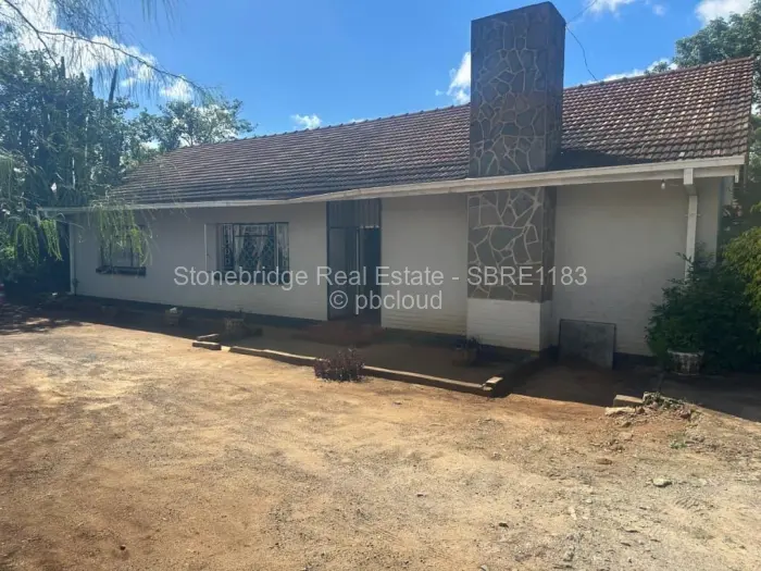 3 Bedroom House for Sale in Morningside Byo, Bulawayo