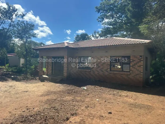 3 Bedroom House for Sale in Morningside Byo, Bulawayo