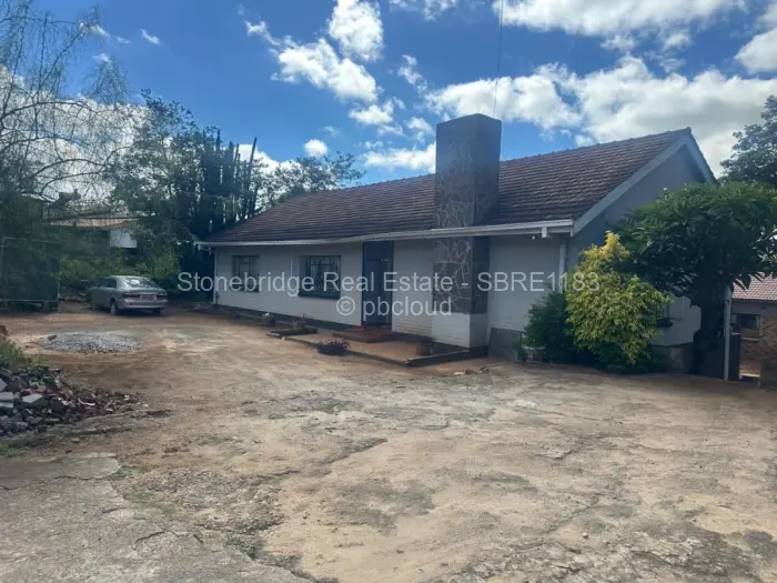 3 Bedroom House for Sale in Morningside Byo, Bulawayo