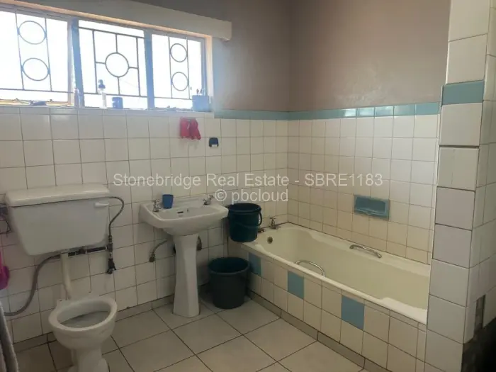 3 Bedroom House for Sale in Morningside Byo, Bulawayo
