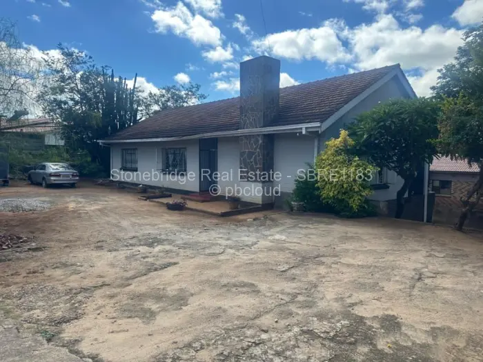 3 Bedroom House for Sale in Morningside Byo, Bulawayo