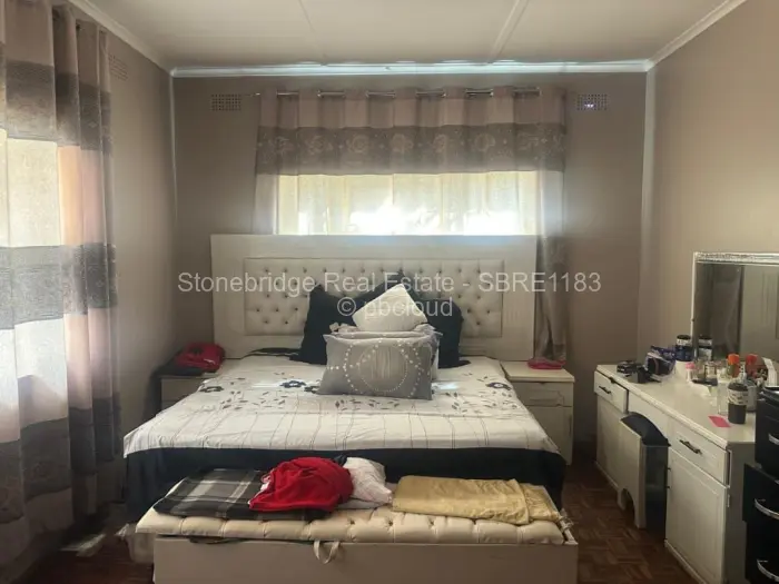 3 Bedroom House for Sale in Morningside Byo, Bulawayo