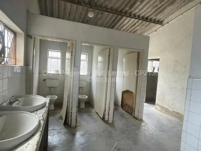 Warehouse/Industrial for Sale in Graniteside, Harare