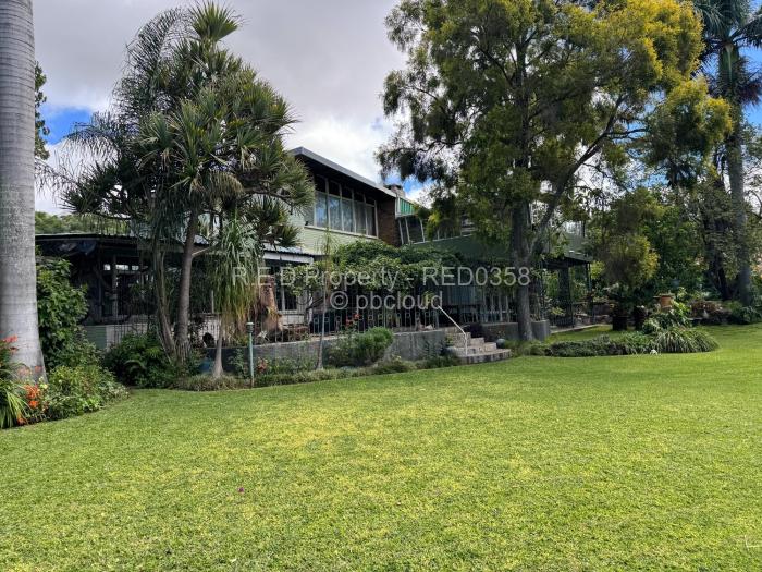 4 Bedroom House for Sale in Hillside Byo, Bulawayo