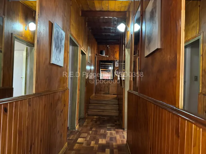 4 Bedroom House for Sale in Hillside Byo, Bulawayo