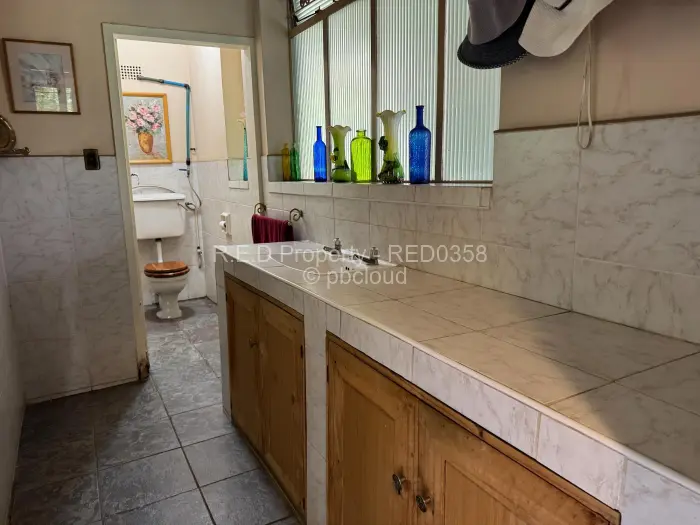 4 Bedroom House for Sale in Hillside Byo, Bulawayo