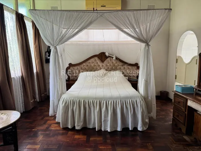 4 Bedroom House for Sale in Hillside Byo, Bulawayo