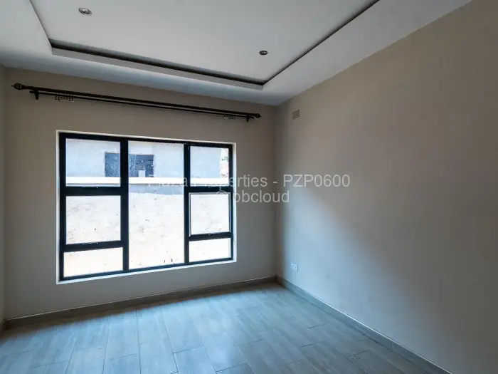 Townhouse/Cluster for Sale in Marlborough, Harare