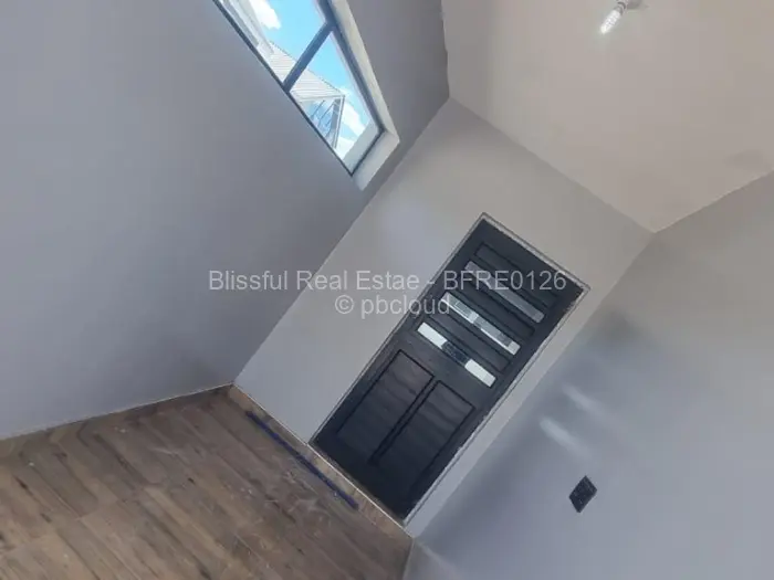 4 Bedroom House to Rent in Hatfield