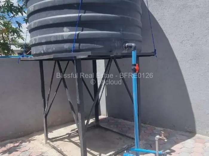 4 Bedroom House to Rent in Hatfield