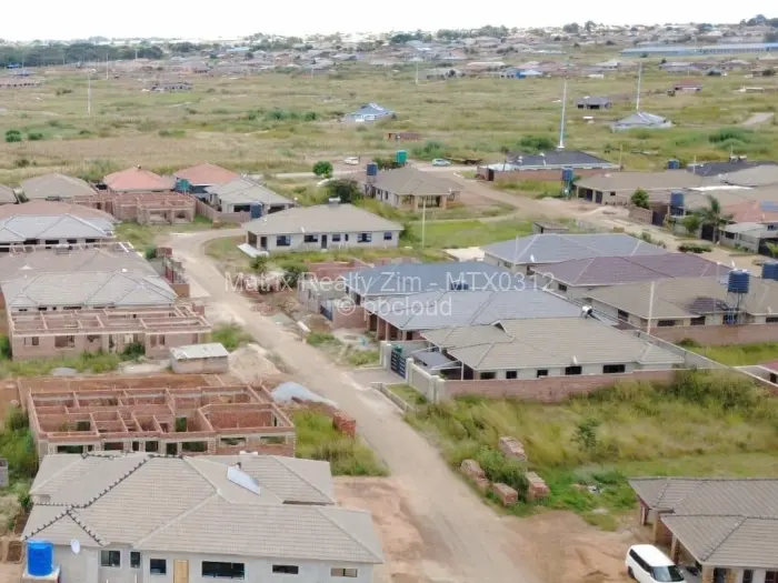 4 Bedroom House for Sale in Glaudina, Harare