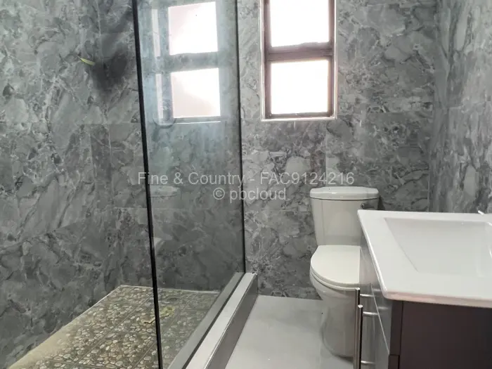 4 Bedroom House to Rent in Carrick Creagh Estate