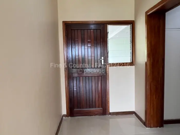 4 Bedroom House to Rent in Carrick Creagh Estate