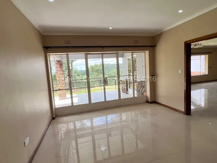 4 Bedroom House to Rent in Carrick Creagh Estate