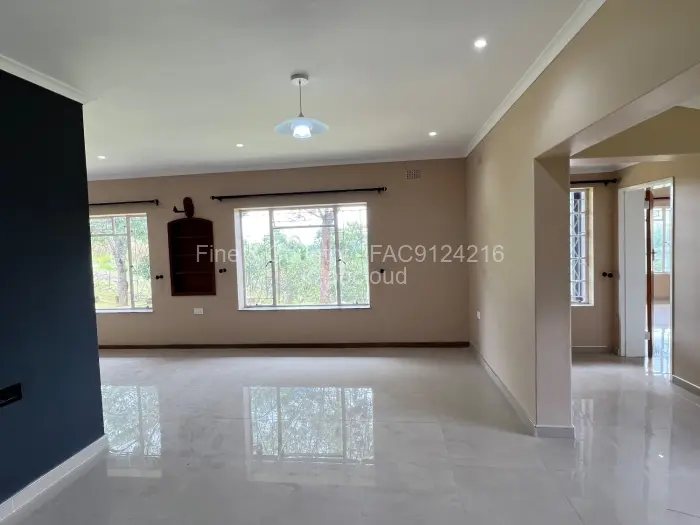 4 Bedroom House to Rent in Carrick Creagh Estate