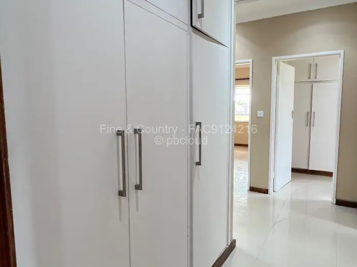 4 Bedroom House to Rent in Carrick Creagh Estate