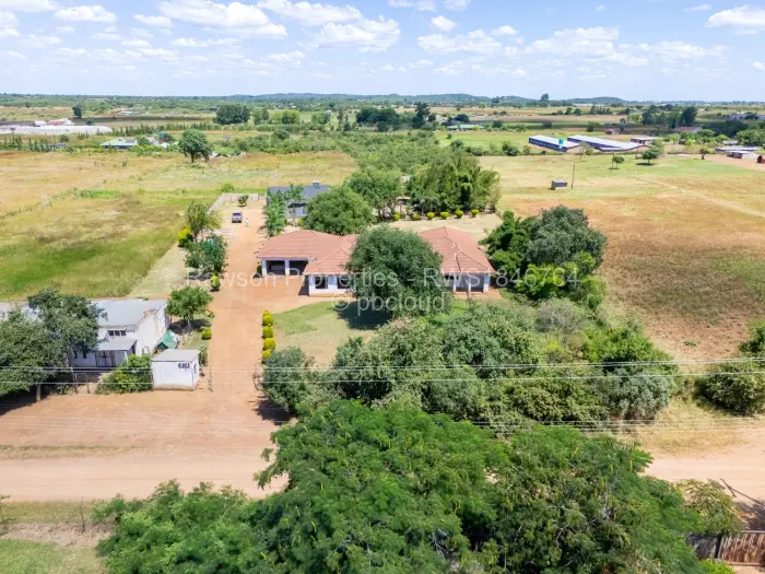 Other Commercial for Sale in Kadoma, Kadoma