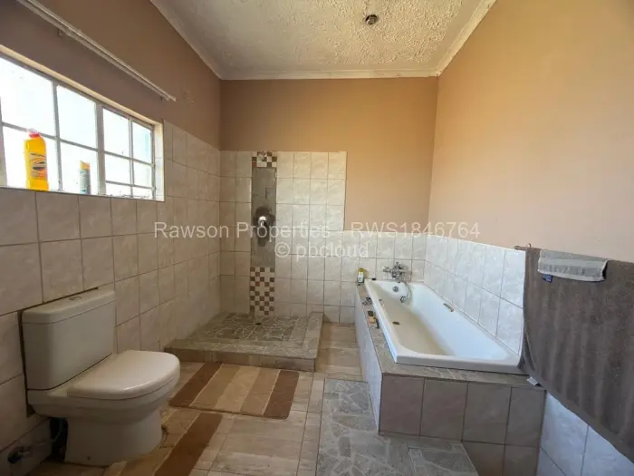 Other Commercial for Sale in Kadoma, Kadoma