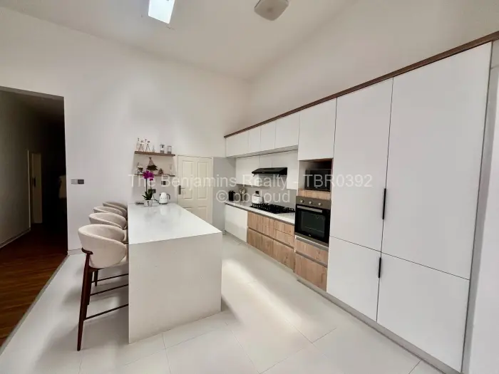 Townhouse/Cluster to Rent in Mount Pleasant