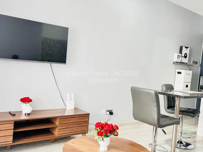 Flat/Apartment to Rent in Borrowdale West