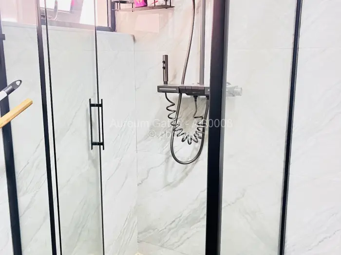 Flat/Apartment to Rent in Borrowdale West