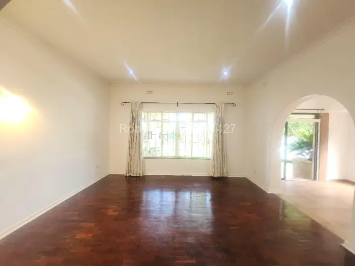 4 Bedroom House to Rent in Greendale North