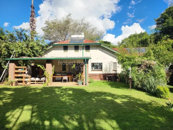 4 Bedroom House to Rent in Greendale North