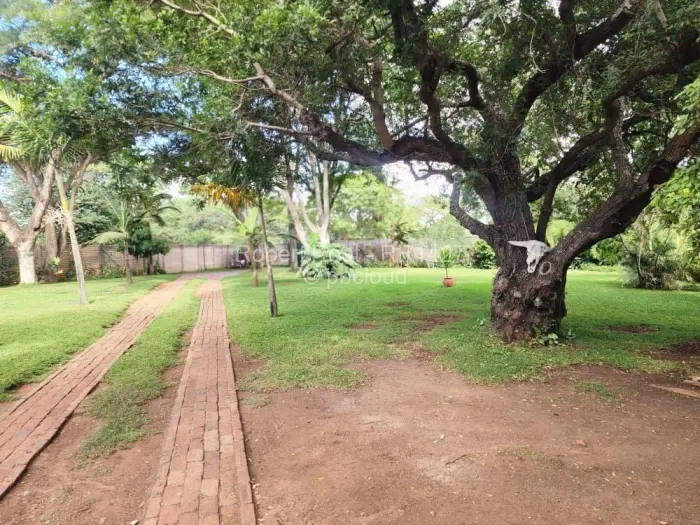 4 Bedroom House to Rent in Greendale North