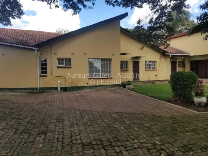5 Bedroom House for Sale in Goodhope, Harare