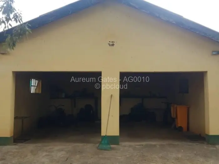 5 Bedroom House for Sale in Goodhope, Harare