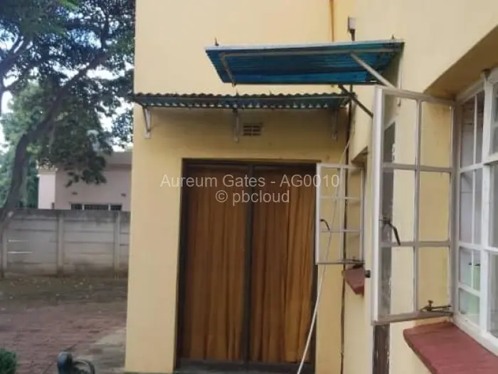 5 Bedroom House for Sale in Goodhope, Harare