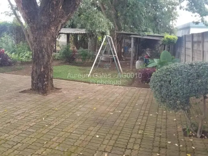 5 Bedroom House for Sale in Goodhope, Harare