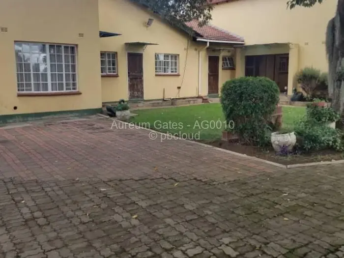 5 Bedroom House for Sale in Goodhope, Harare