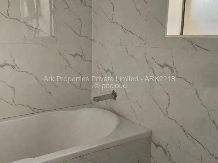 6 Bedroom House for Sale in Belvedere, Harare