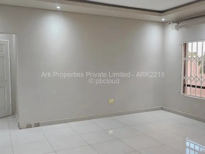 6 Bedroom House for Sale in Belvedere, Harare