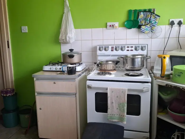 2 Bedroom House for Sale in Newton West, Bulawayo