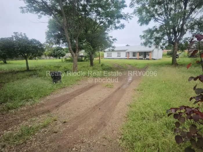House for Sale in Ridgemont, Gweru
