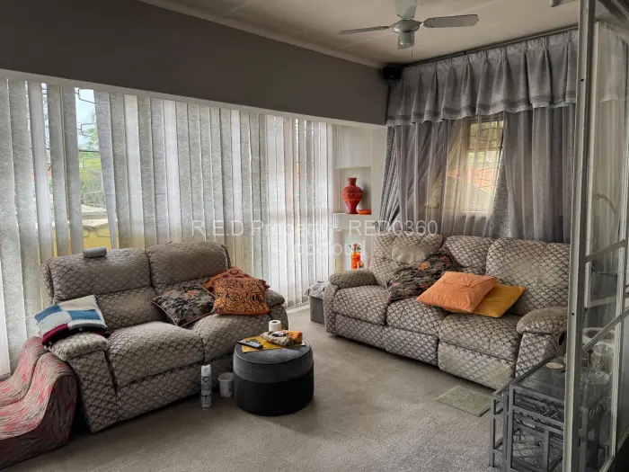 4 Bedroom House for Sale in Woodlands, Bulawayo