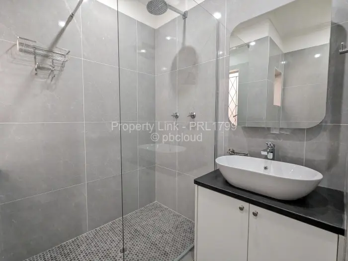 Flat/Apartment to Rent in Greystone Park