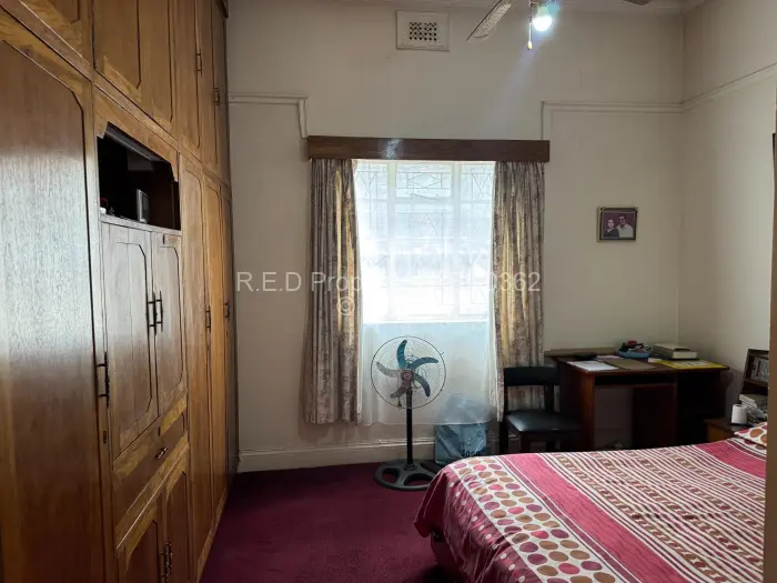 3 Bedroom House for Sale in Bulawayo City Centre, Bulawayo